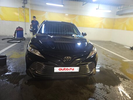 2019 Toyota Camry VIII (XV70), чёрный, 2700000 рублей, вид 2