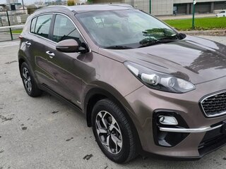 2018 Kia Sportage IV Рестайлинг, серый, 2500000 рублей, вид 2