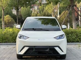 2025 BYD Seagull 30.08 kWh I Рестайлинг, бежевый, 1389000 рублей, вид 2