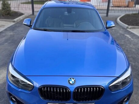 2018 BMW 1 серии 118i II (F20/F21) Рестайлинг 2, синий, 1900000 рублей, вид 2