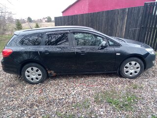 2012 Opel Astra J Рестайлинг, чёрный, 550000 рублей, вид 4