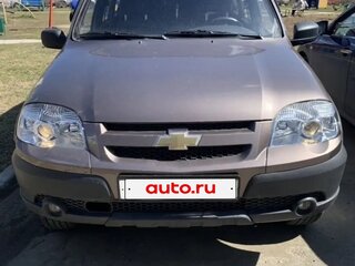2013 Chevrolet Niva I Рестайлинг, коричневый, 760000 рублей, вид 1
