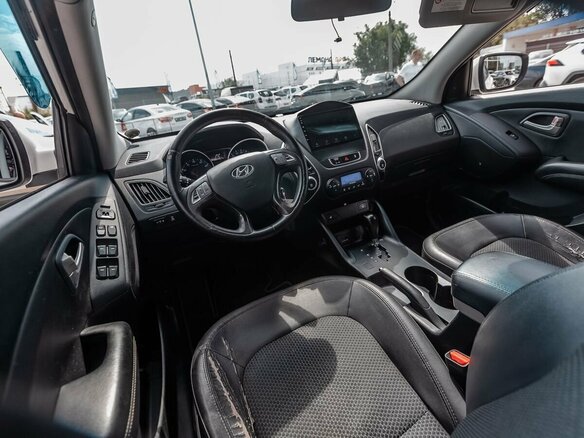 2013 Hyundai ix35 I, белый, 985000 рублей - вид 8
