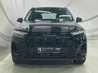 2025 Audi Q7 45 TFSI II (4M) Рестайлинг 2, чёрный, 10999000 рублей, вид 2
