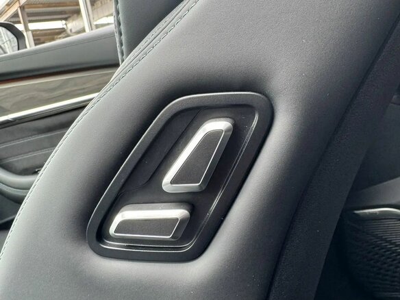 2025 Geely Monjaro, серый - вид 11