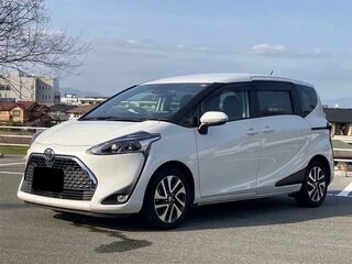 2022 Toyota Sienta II Рестайлинг, белый, 1125000 рублей, вид 1