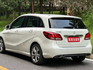 2016 Mercedes-Benz B-Класс 200 II (W246) Рестайлинг, белый, 1400000 рублей, вид 4
