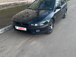 1997 Mitsubishi Galant VIII, зелёный, 300000 рублей, вид 1
