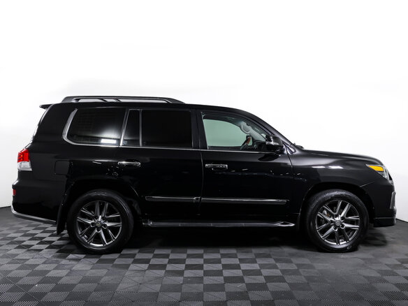 2012 Lexus LX 570 III Рестайлинг, чёрный, 4300000 рублей - вид 3