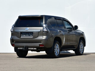2014 Toyota Land Cruiser Prado 150 Series Рестайлинг 1, коричневый, 3560000 рублей, вид 5