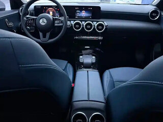 2023 Mercedes-Benz A-Класс 180 IV (W177) Рестайлинг, белый, 2800000 рублей, вид 4