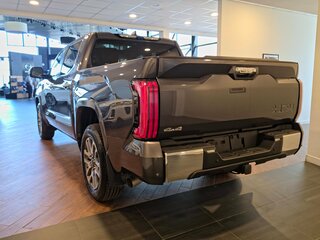 2025 Toyota Tundra CrewMax III, серый, 9650000 рублей, вид 2