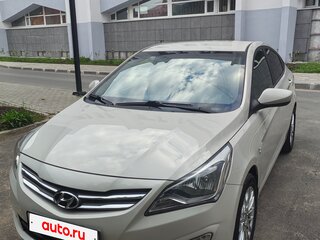 2015 Hyundai Solaris I Рестайлинг, бежевый, 1250000 рублей, вид 3