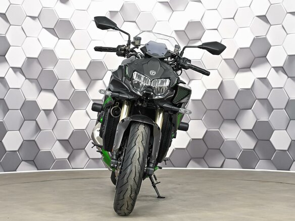 2023 Kawasaki Z H2, серый, 1499000 рублей - вид 4