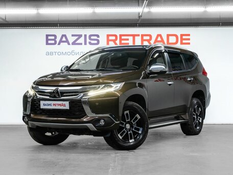 Mitsubishi Pajero Sport III