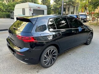2023 Volkswagen Golf VIII, чёрный, 2550000 рублей, вид 5