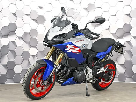 2025 BMW F 900 XR, белый, 1339000 рублей, вид 2