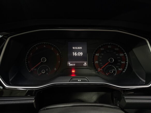 2019 Volkswagen Jetta 8-speed VII, серый, 1740000 рублей - вид 10