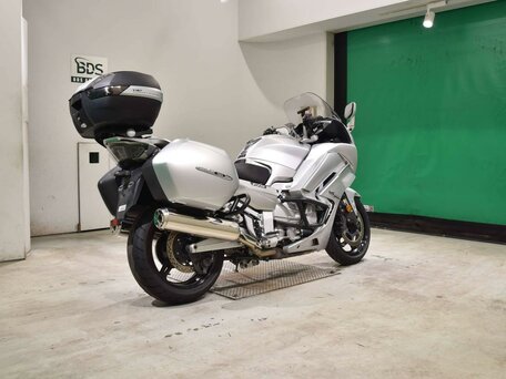 2016 Yamaha FJR1300, серебристый, 1099000 рублей, вид 5