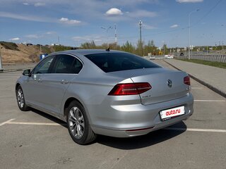 2015 Volkswagen Passat B8, серый, 1840000 рублей, вид 4