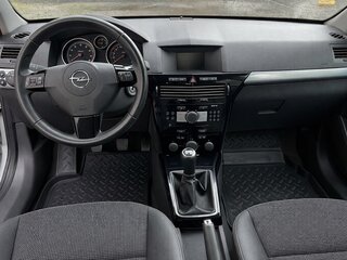 2007 Opel Astra H Рестайлинг, серый, 349000 рублей, вид 1