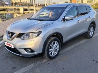 2015 Nissan X-Trail III, серебристый, 1900000 рублей, вид 1