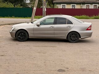 2004 Mercedes-Benz C-Класс 200 II (W203) Рестайлинг, серый, 560000 рублей, вид 2