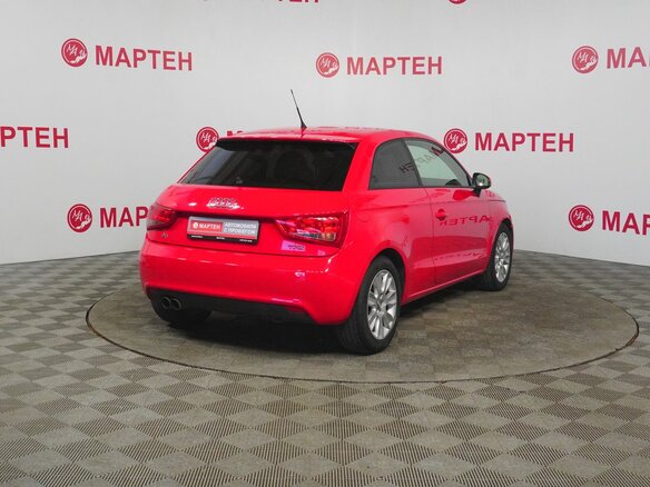 2011 Audi A1 I (8X), красный, 699000 рублей - вид 5