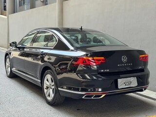 2023 Volkswagen Magotan B8 Рестайлинг, чёрный, 1810000 рублей, вид 2