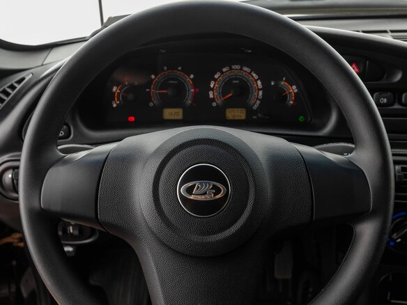 2020 Lada (ВАЗ) Niva, чёрный, 879000 рублей - вид 16