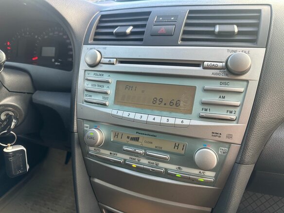 2007 Toyota Camry VI (XV40), серебристый, 670000 рублей - вид 12