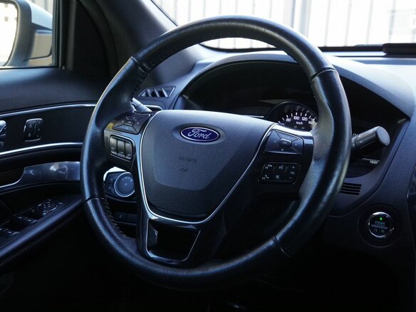 2018 Ford Explorer V Рестайлинг 2, белый, 2995000 рублей - вид 33