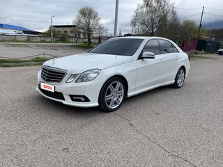 2010 Mercedes-Benz E-Класс 300 IV (W212, S212, C207), белый, 1500000 рублей, вид 3