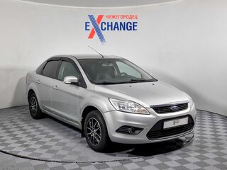 2008 Ford Focus II Рестайлинг, серебристый, 369000 рублей, вид 3