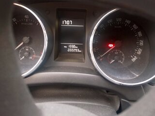 2012 Skoda Yeti I, белый, 600000 рублей, вид 5