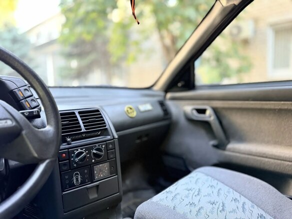 2005 Lada (ВАЗ) 2111 21112, серый, 550000 рублей - вид 14