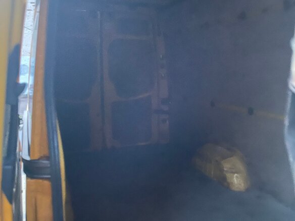 2010 Mercedes-Benz Sprinter, жёлтый, 1150000 рублей - вид 8