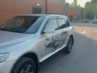 2008 Volkswagen Touareg I Рестайлинг, серебристый, 1150000 рублей, вид 5