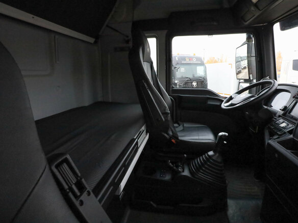2023 Sinotruk Sitrak C7H, белый, 4090000 рублей - вид 9
