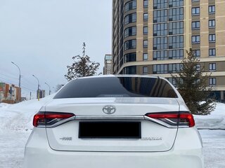 2021 Toyota Corolla XII (E210), белый, 1950000 рублей, вид 5