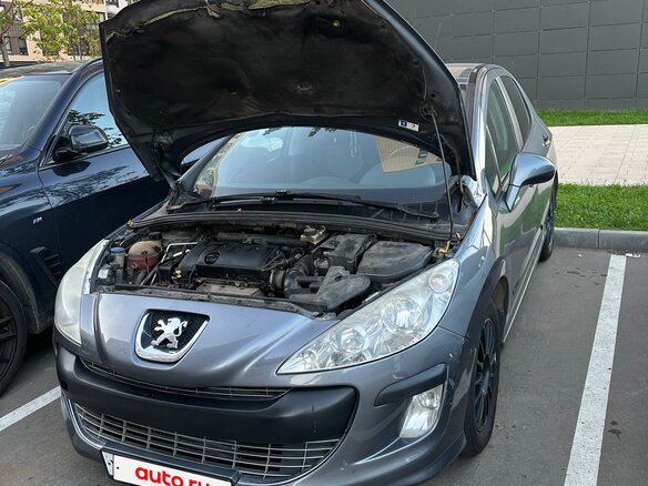 2010 Peugeot 308 I, серый, 375000 рублей - вид 1