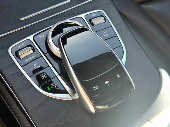 2018 Mercedes-Benz GLC 300 I (X253), чёрный, 3240000 рублей - вид 24
