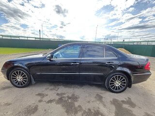 2007 Mercedes-Benz E-Класс 280 III (W211, S211) Рестайлинг, чёрный, 1000000 рублей, вид 3