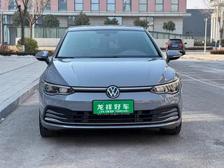 2022 Volkswagen Golf VIII, серый, 1910000 рублей, вид 2