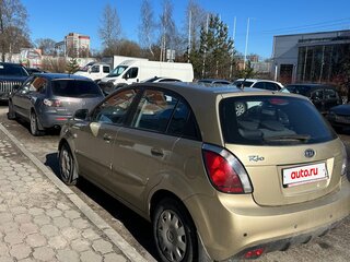 2011 Kia Rio II Рестайлинг, золотистый, 790000 рублей, вид 2
