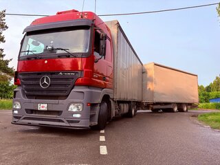2008 Mercedes-Benz Actros, красный, 5250000 рублей, вид 1
