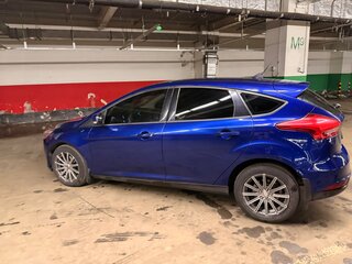2016 Ford Focus III Рестайлинг, синий, 690000 рублей, вид 4