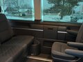 2010 Volkswagen Multivan T5 Рестайлинг, серебристый, 2600000 рублей - вид 2
