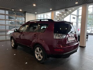 2007 Mitsubishi Outlander II, красный, 681000 рублей, вид 5