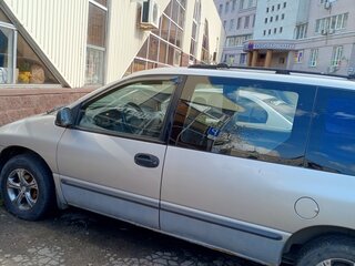 2000 Dodge Caravan 3-speed IV, серый, 300000 рублей, вид 2